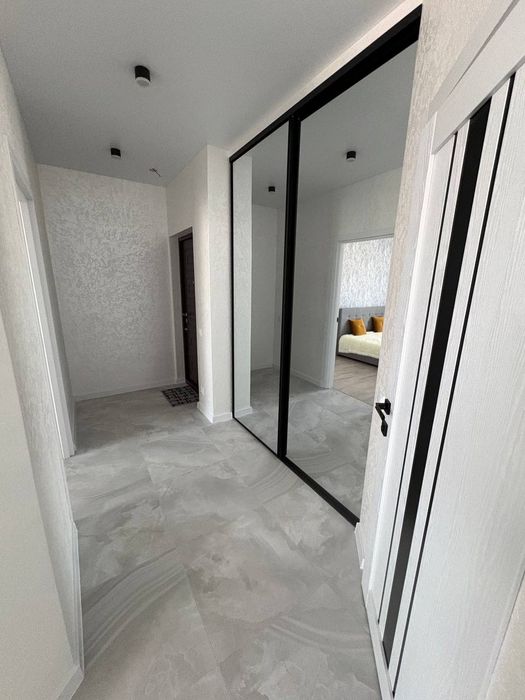 Продам 1комн.квартиру 40 м² на Сахарова ремонт, мебель, техника .