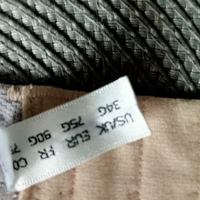 Biustonosz duży CHANGE 75G
