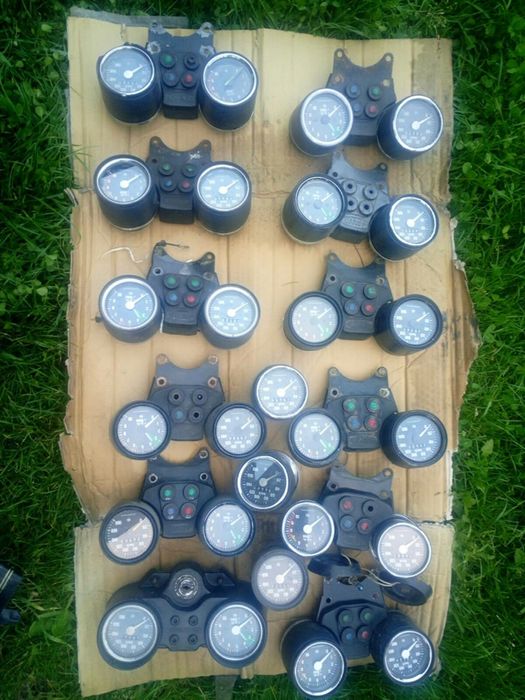 Колесо ява 18R 634-638 циліндри прибори бак бардачки стоп фара руль