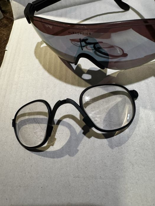Oculos, ciclismo com clip para lentes graduadas. ALBA OPTICS