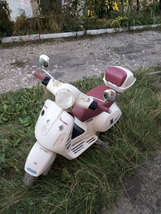 Продам мопед італійський!Все працює ,продаємо через те що маєм 2шт!