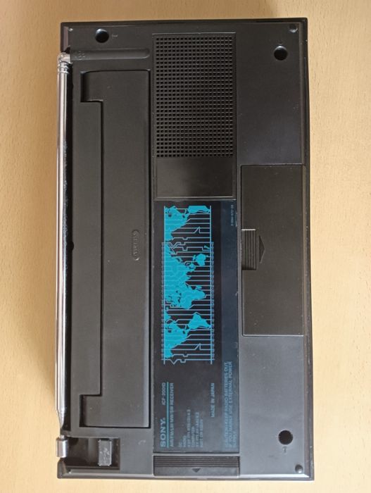 Vendo Sony ICF 2001d
