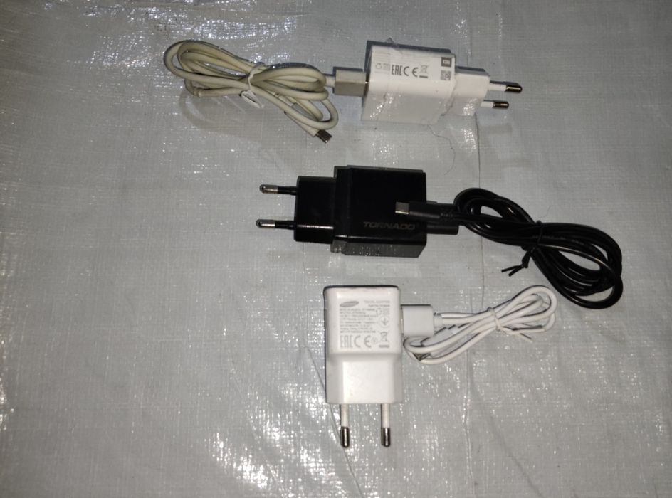 Рабочие зарядные б/у. Есть оригинальное MDY-09-EW на смартфон XIAOMI