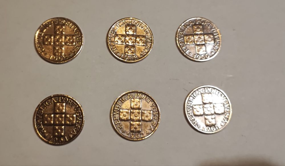 Lote de 6 Moedas de 20 Centavos anos 50 e 60