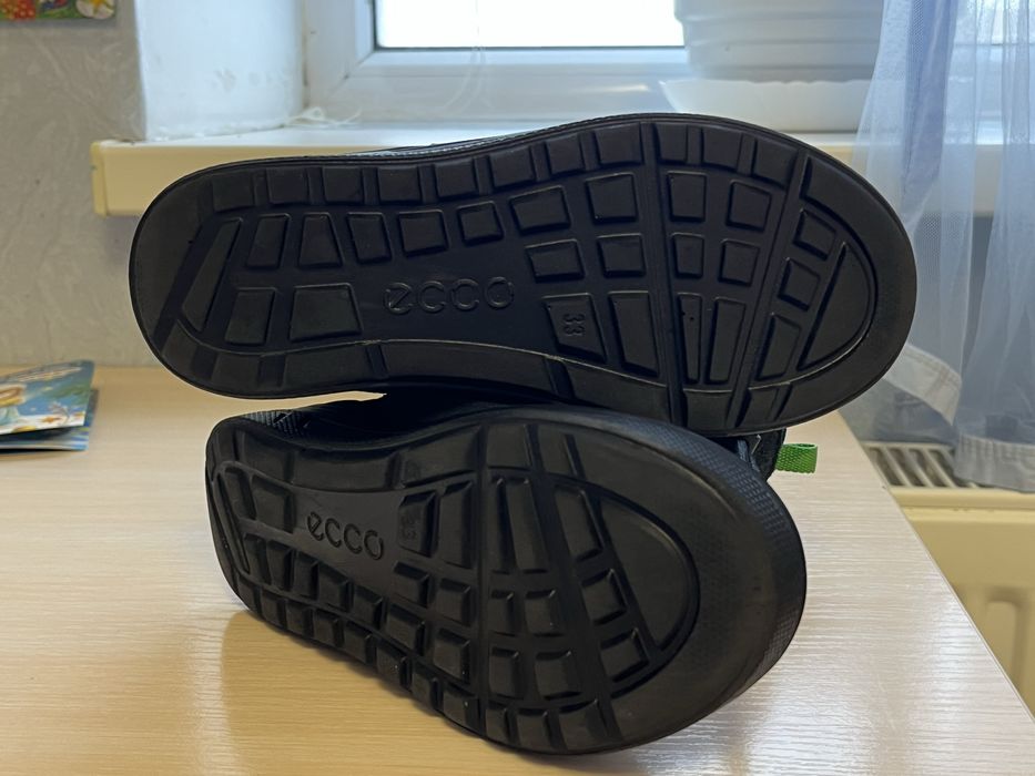 Зимові,теплі, зручні сапожки Ecco, розмір 33