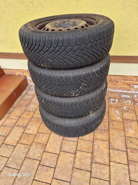 Резина з дисками 195/65 р15