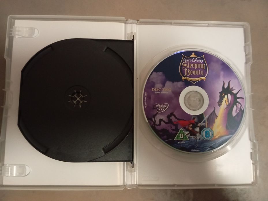 A Bela Adormecida [50 ° Aniversário]