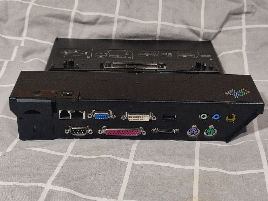 Ретро док-станція IBM ThinkPad Port Replicator II (COM, LPT, DVI) P/N 74P6734