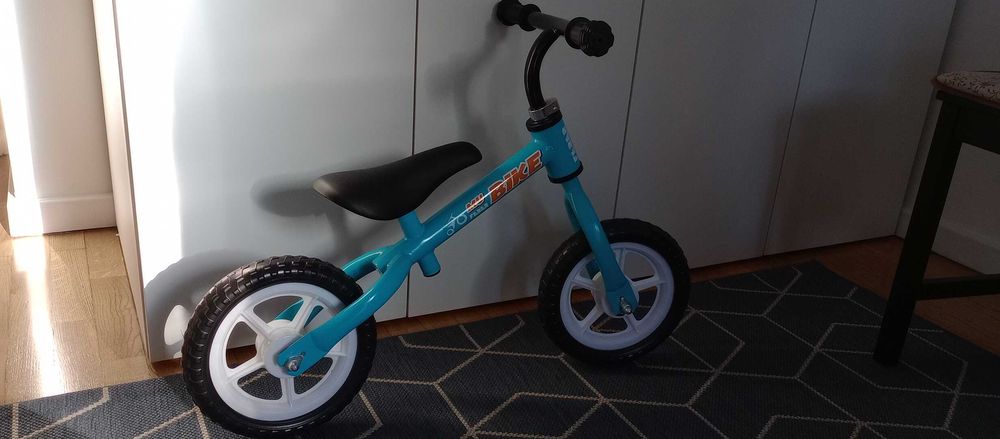 Bicicleta de criança sem pedais