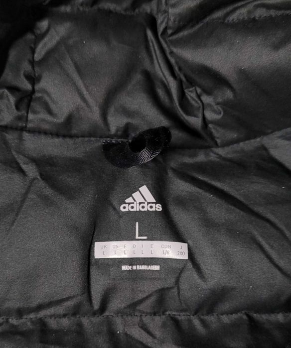 Продам парку Adidas Performance.