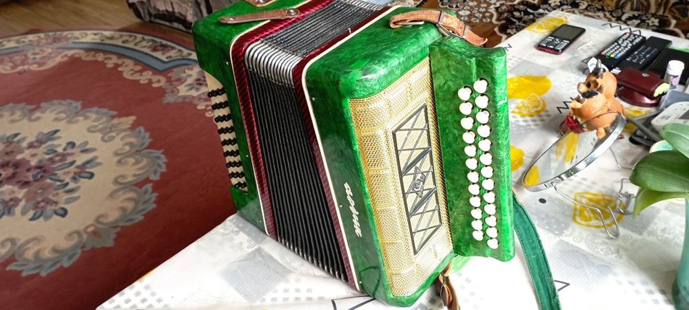 Гармонь Марічка 3 двохголоса тональність ля #