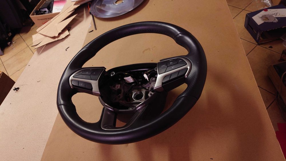 Kierownica DODGE Charger/Challenger Brak śladów żużycia!!!