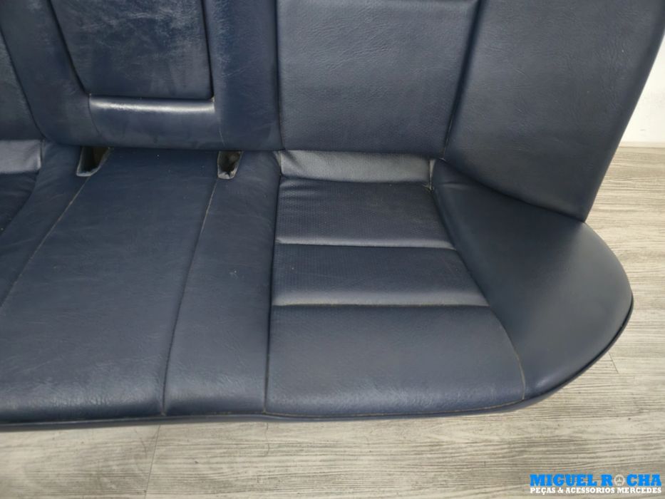Conjunto de bancos e forras couro azul Mercedes W202