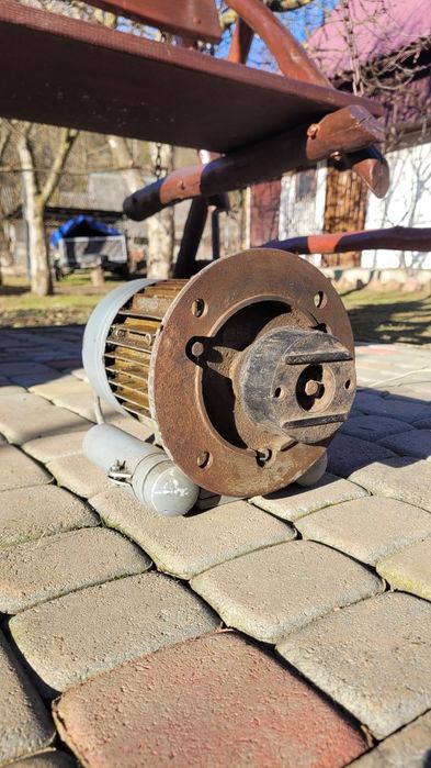 Електро двигун MEZ MOHELNICE  0,75Kw (Чехословаччина)