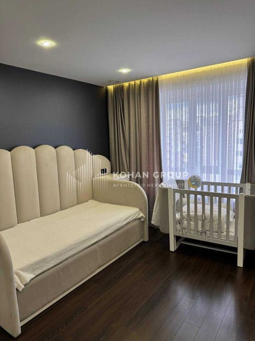 ‼️Продаж 2к квартири з меблями, 209.9 кв. м на вул. Зарічанська 11В, пентхаус‼️