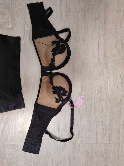 Комплект жіночої білизни