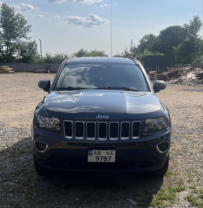 Jeep Compass 2016 VIN 1C4NJDEB5HD110082 фото оголошення 2 з 10