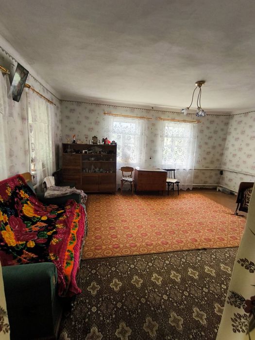 Будинок  в  селі