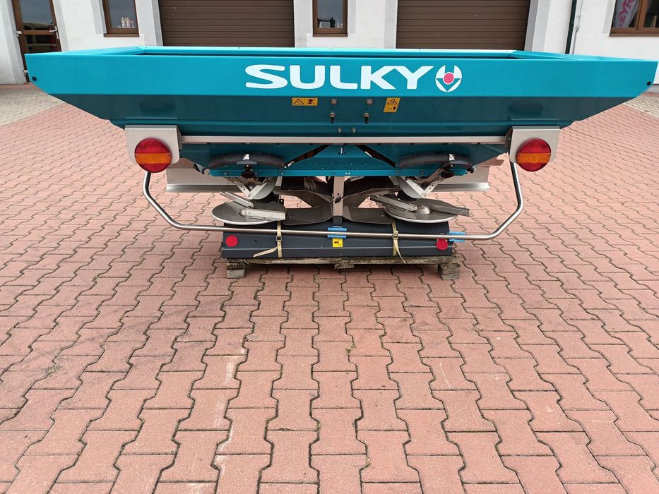 Rozsiewacz nawozów Sulky DX20+ Poj. 900L