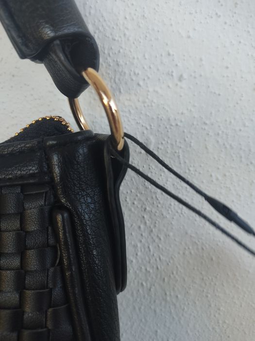 Mala preta entrançada NOVA A ESTREAR, Cortefiel