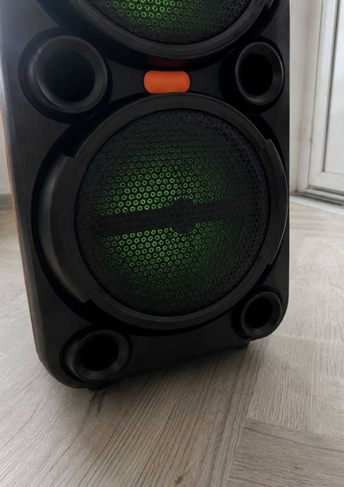 Bluetooth колонка з двома динаміками та бездротовим мікрофоном