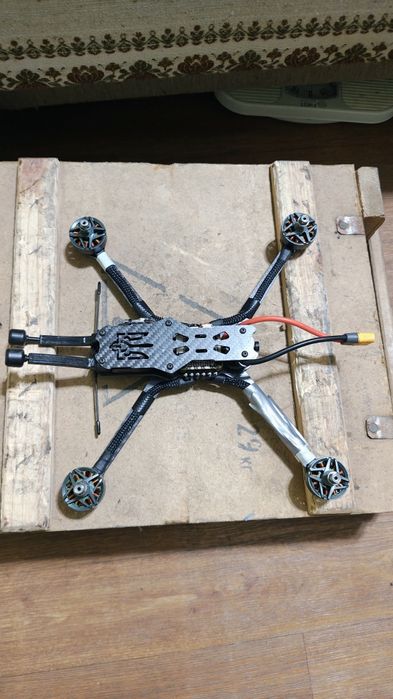 Продам FPV дрон 7" (дюймів)