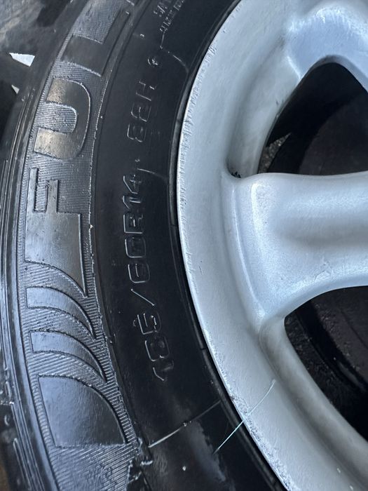 4 Jantes 14 4x100 com pneus