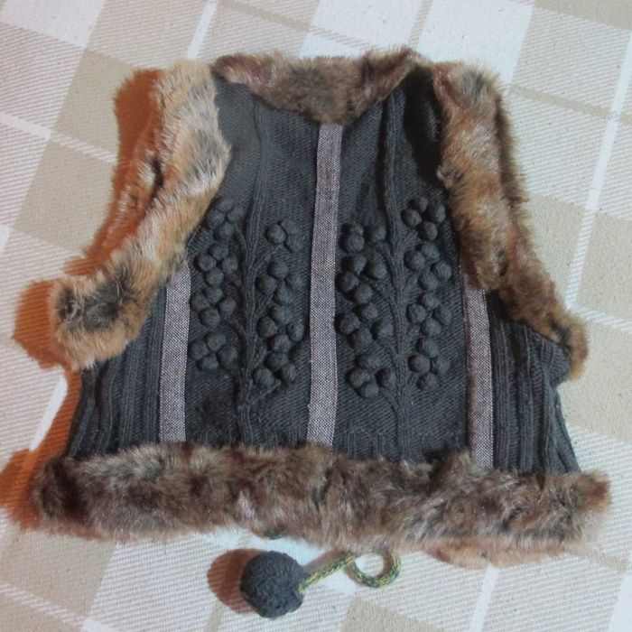 kamizelka "od plastyka"