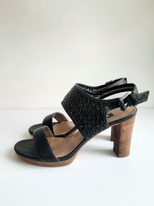 Sandały damskie Ecco 38 Długość 25cm Skóra Wesele