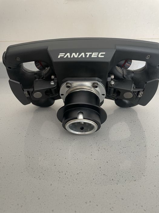 Volante fanatec formula v2.5