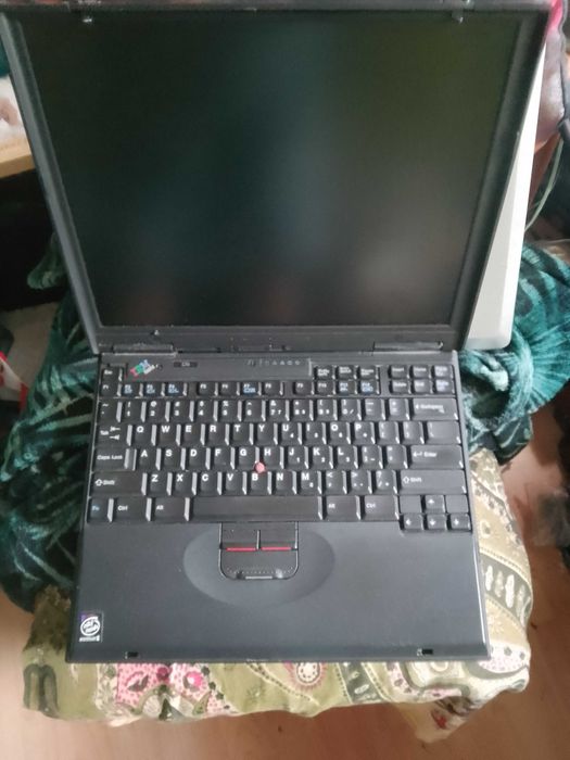 Laptop    IBM  VINTASE