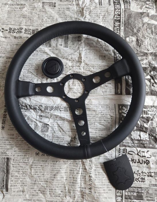 Руль Momo Спортивный с вылетом дрифт замша