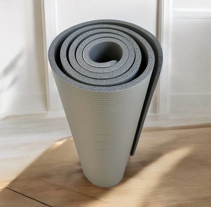 Килимок для фітнесу та йоги 1 см EasyFit NBR 10 мм коврик, каремат