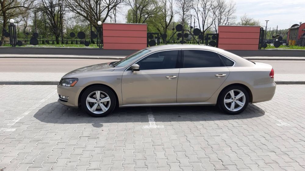 Volkswagen Passat 2015 | 1.8 TSI | Автомат | Пригнаний для себе