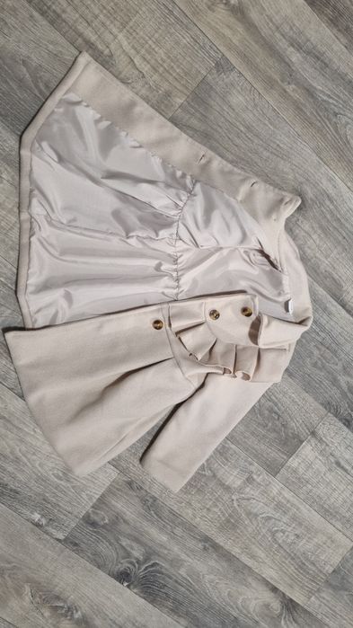 Пальто на дівчинку 1-2 роки