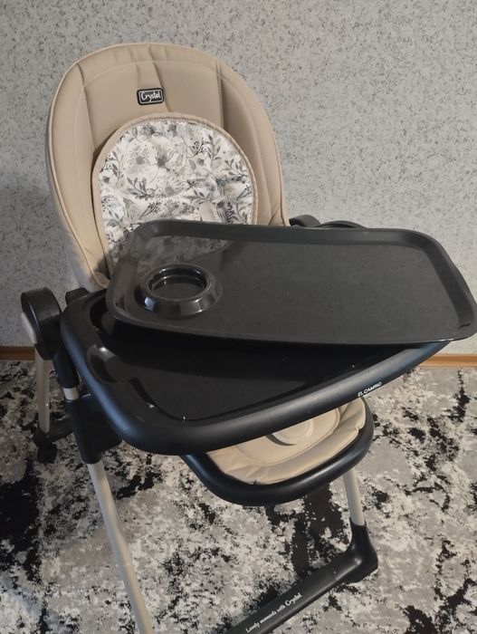 Продам столик для кормления малышей