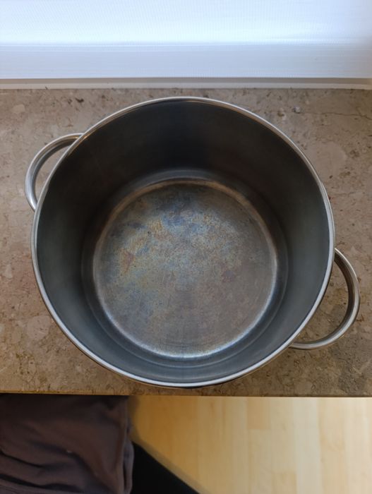 Кастрюля с нержавейки