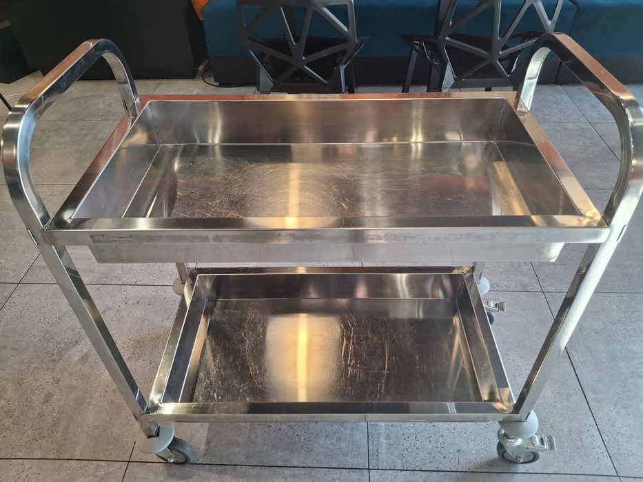 Sprzedam wózek kelnerski głęboki