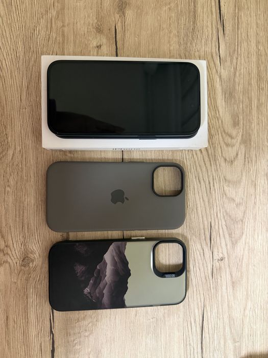 iPhone 15 128GB black (черный) Айфон 15