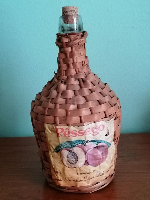 Garrafão vintage Licor Pessego