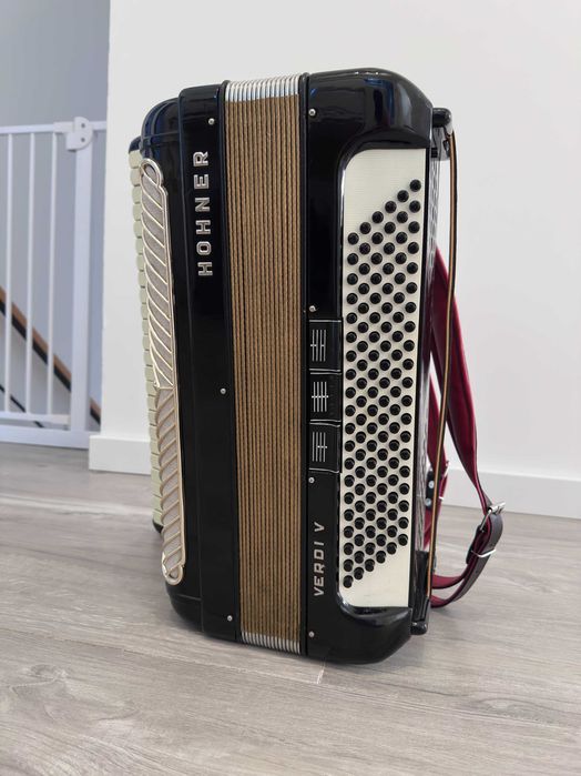 Akordeon Hohner Verdi V Musette