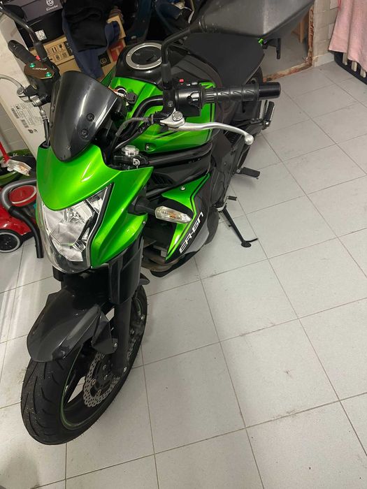 Kawasaki 650 6NER