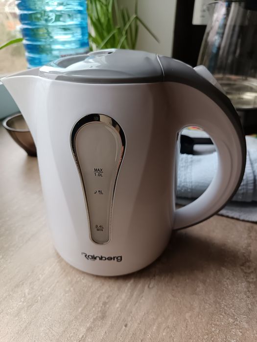 Электрочайник на 1л rainberg