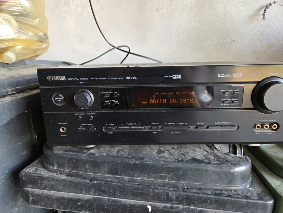 Sprzedam amplituner Yamaha RX-V 440 RDS