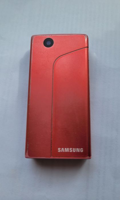 Телефон Samsung x520