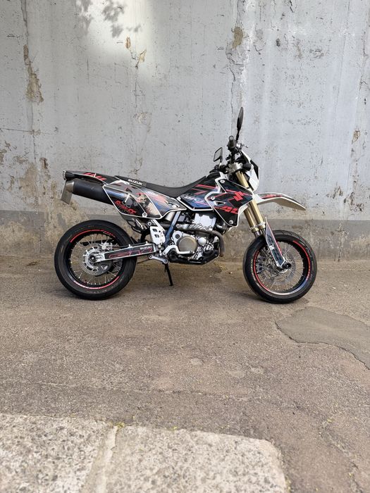 Suzuki DR Z400SM