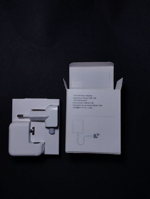 Зарядне  блок живлення зарядка Apple iPhone 12W USB Power Adapter