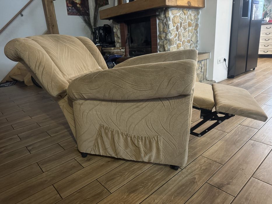 Fotel uszak z funkcją relaks i kieszenią