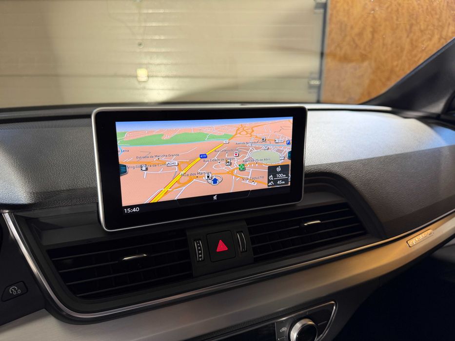 AUDI Q5 2.0TDi S-Line S-tronic Quattro Auto Quadrante Digital