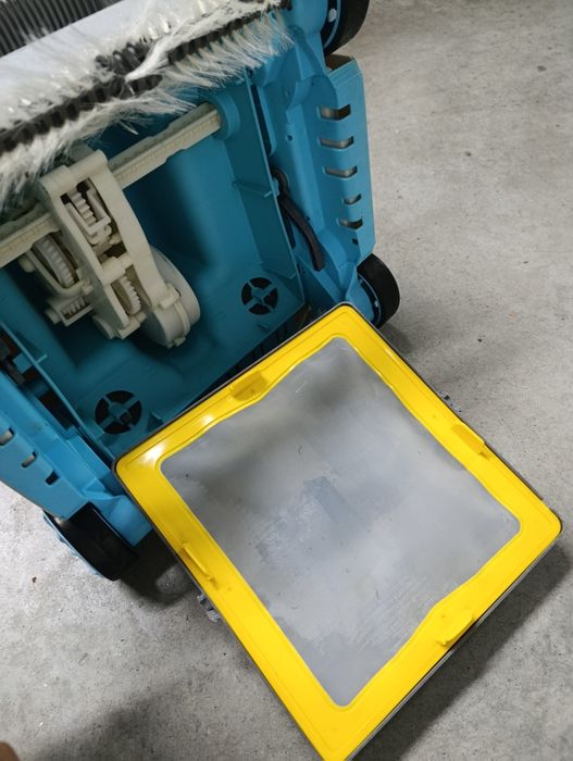Robot piscina superfície Intex chão e paredes